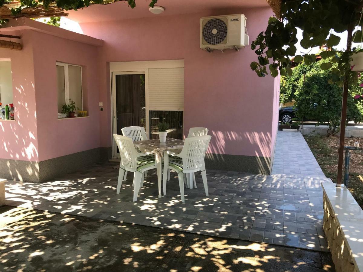 Apartman Mirjana With Terrace And Free Parking Donji Okrug  Esterno foto