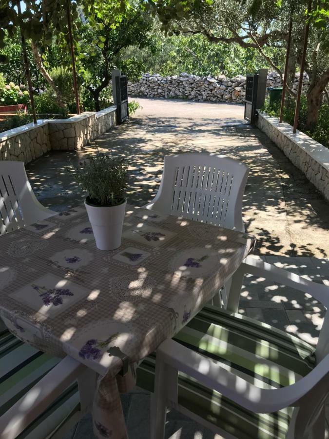 Apartman Mirjana With Terrace And Free Parking Donji Okrug  Esterno foto