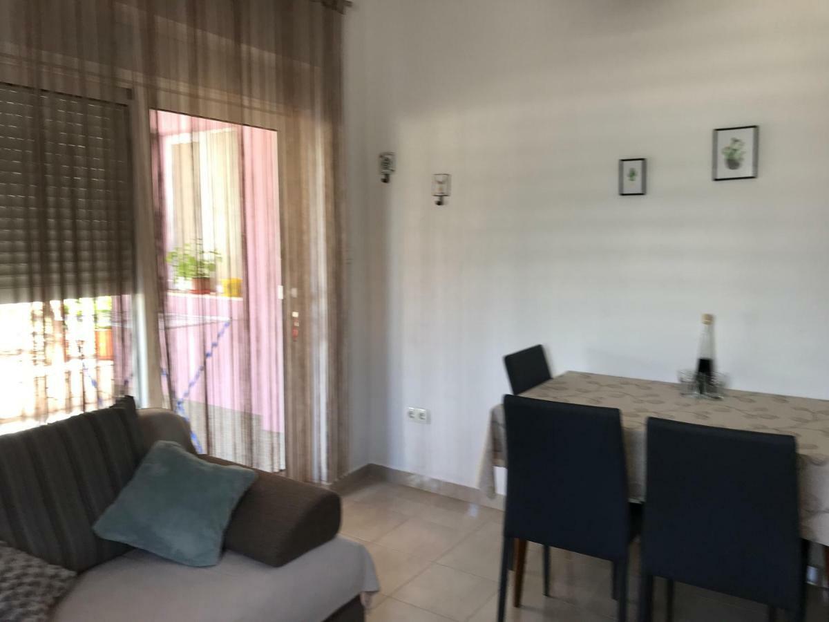 Apartman Mirjana With Terrace And Free Parking Donji Okrug  Esterno foto